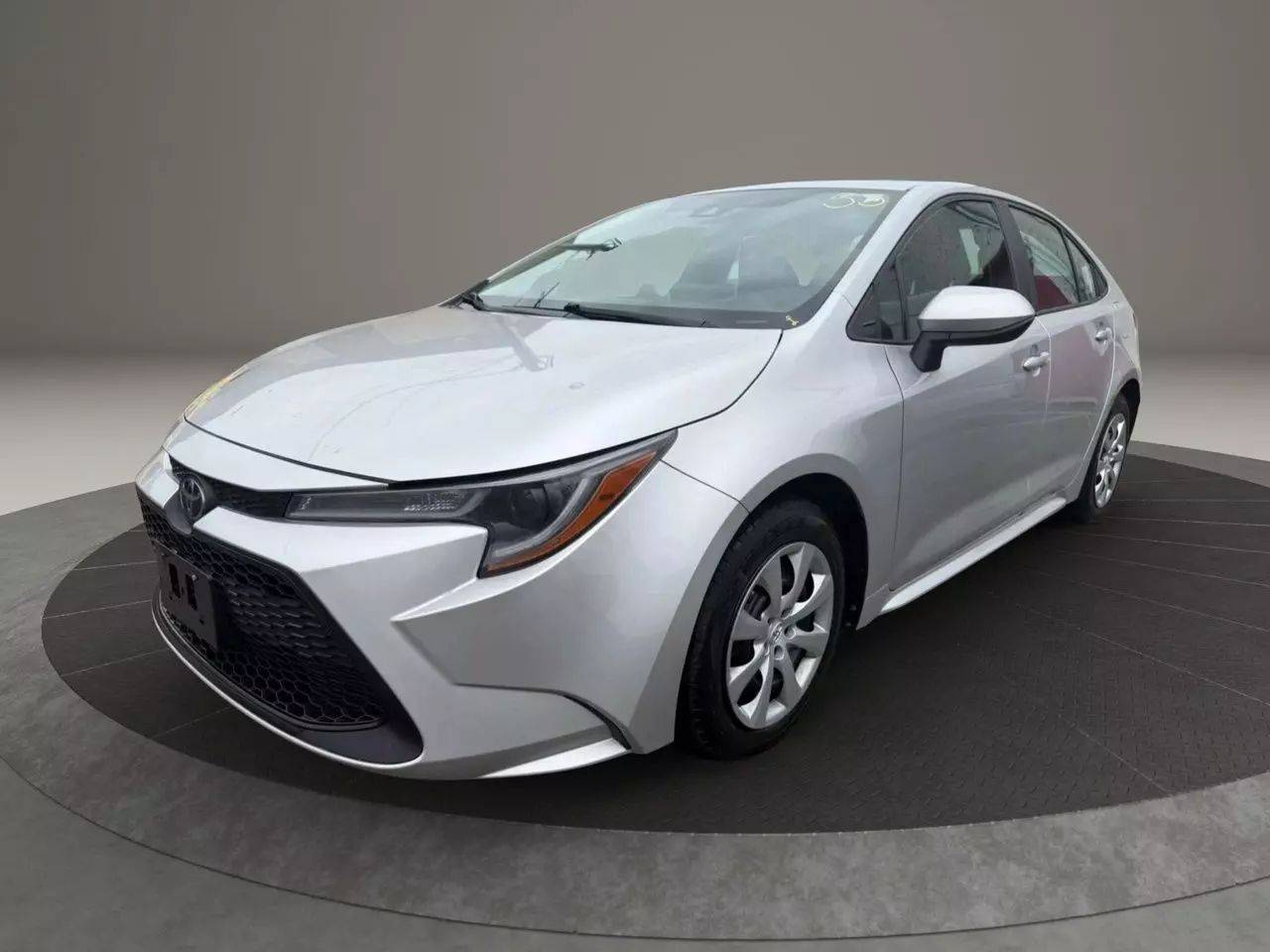 2020 Toyota Corolla LE — Sedan — 116,586 mi — Garfield, NJ
