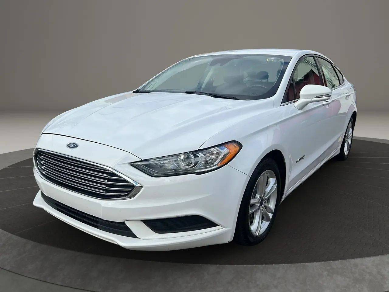 2018 Ford Fusion Hybrid SE — Sedan — 104,328 mi — Garfield, NJ