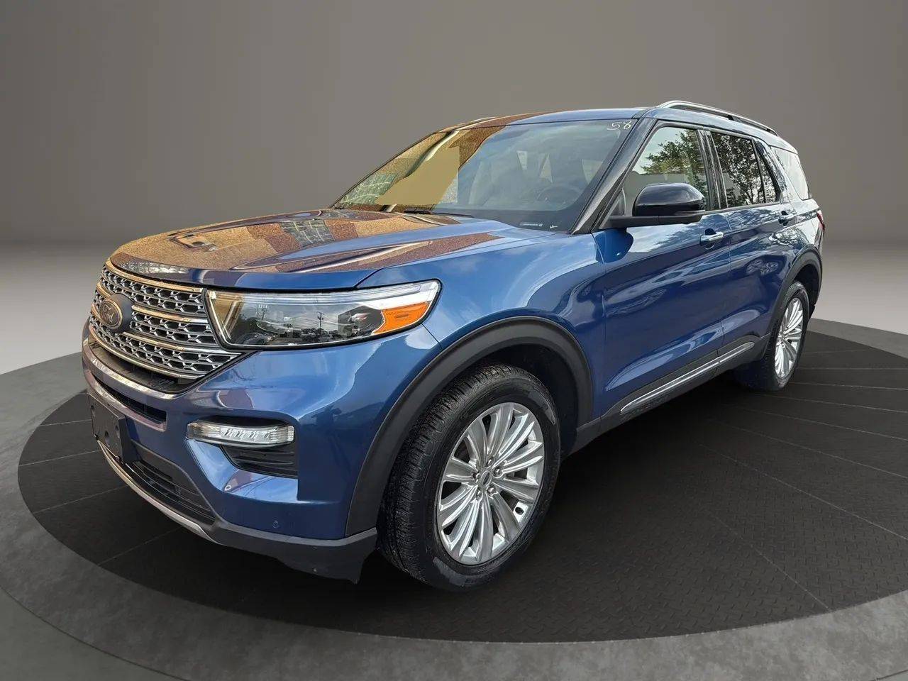 2020 Ford Explorer Limited — SUV — 101,450 mi — Garfield, NJ