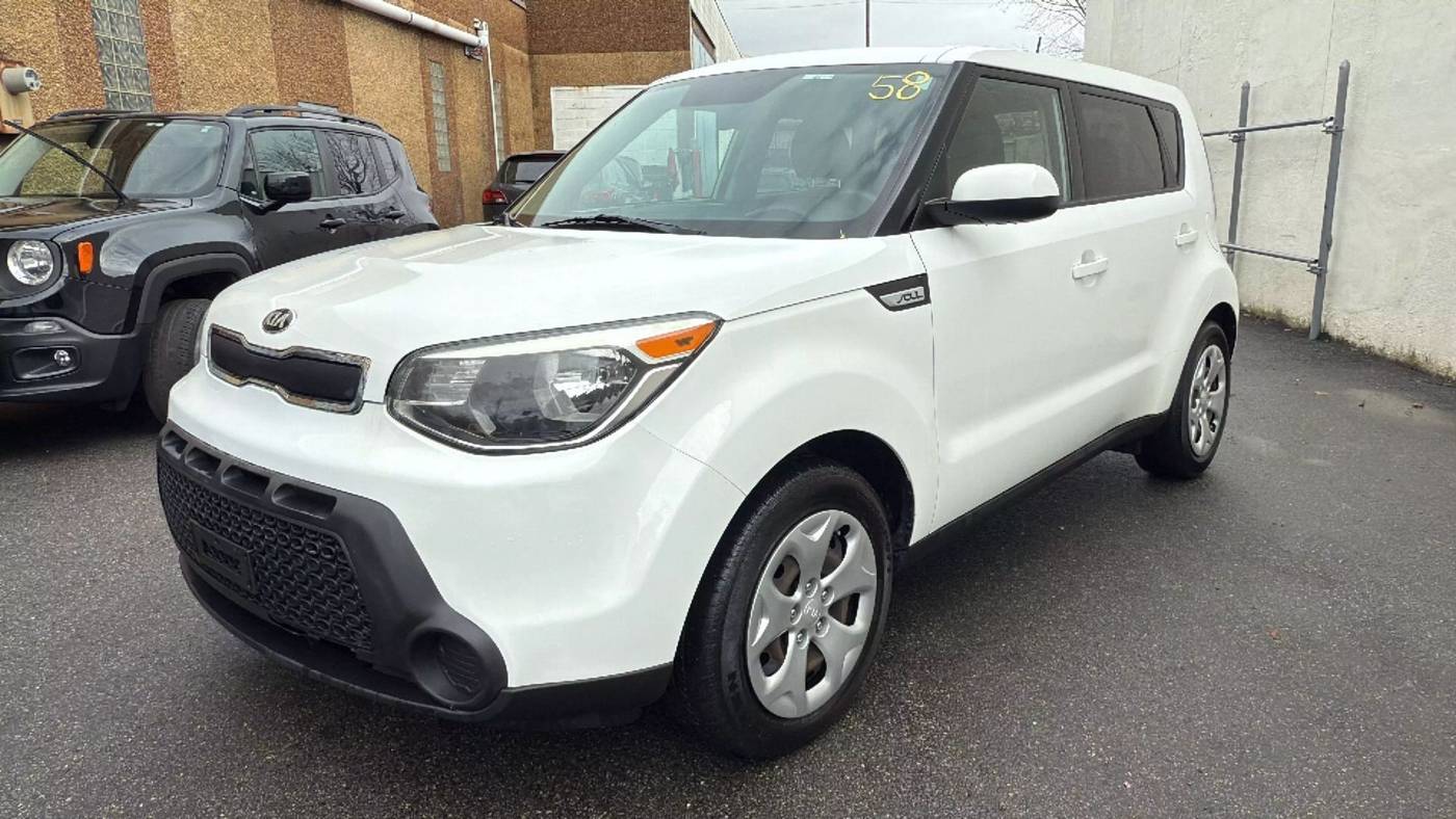 2015 Kia Soul Base — Hatchback — 76,484 mi — Garfield, NJ