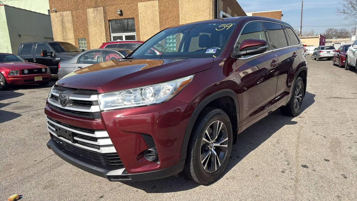 2018 Toyota Highlander LE Plus — SUV — 92,499 mi — Garfield, NJ