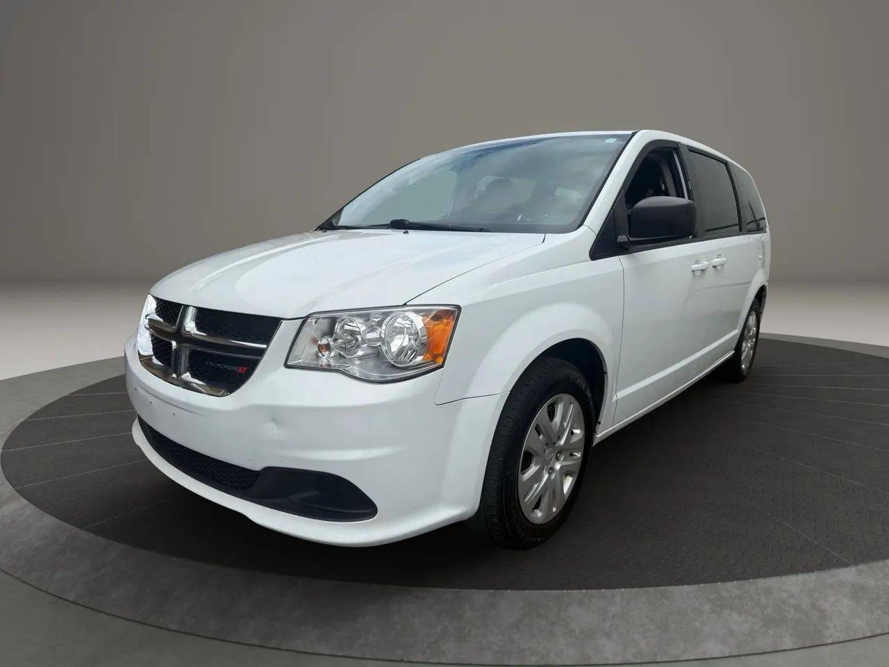 2018 Dodge Grand Caravan SE — Minivan — 73,632 mi — Garfield, NJ