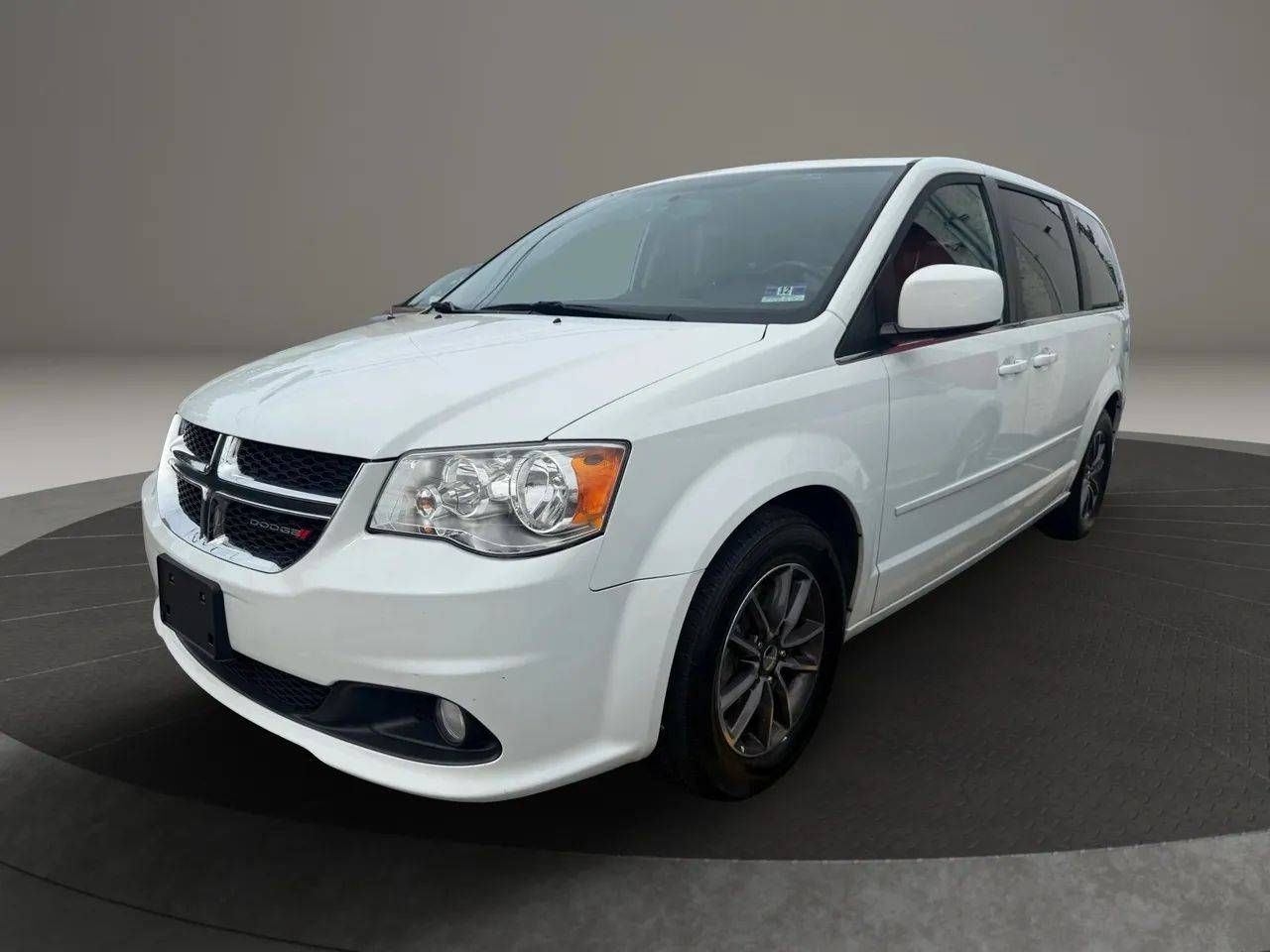 2017 Dodge Grand Caravan SXT — Minivan — 112,441 mi — Garfield, NJ