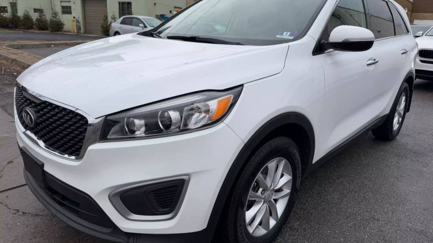 2018 Kia Sorento LX — SUV — 77,053 mi — Garfield, NJ