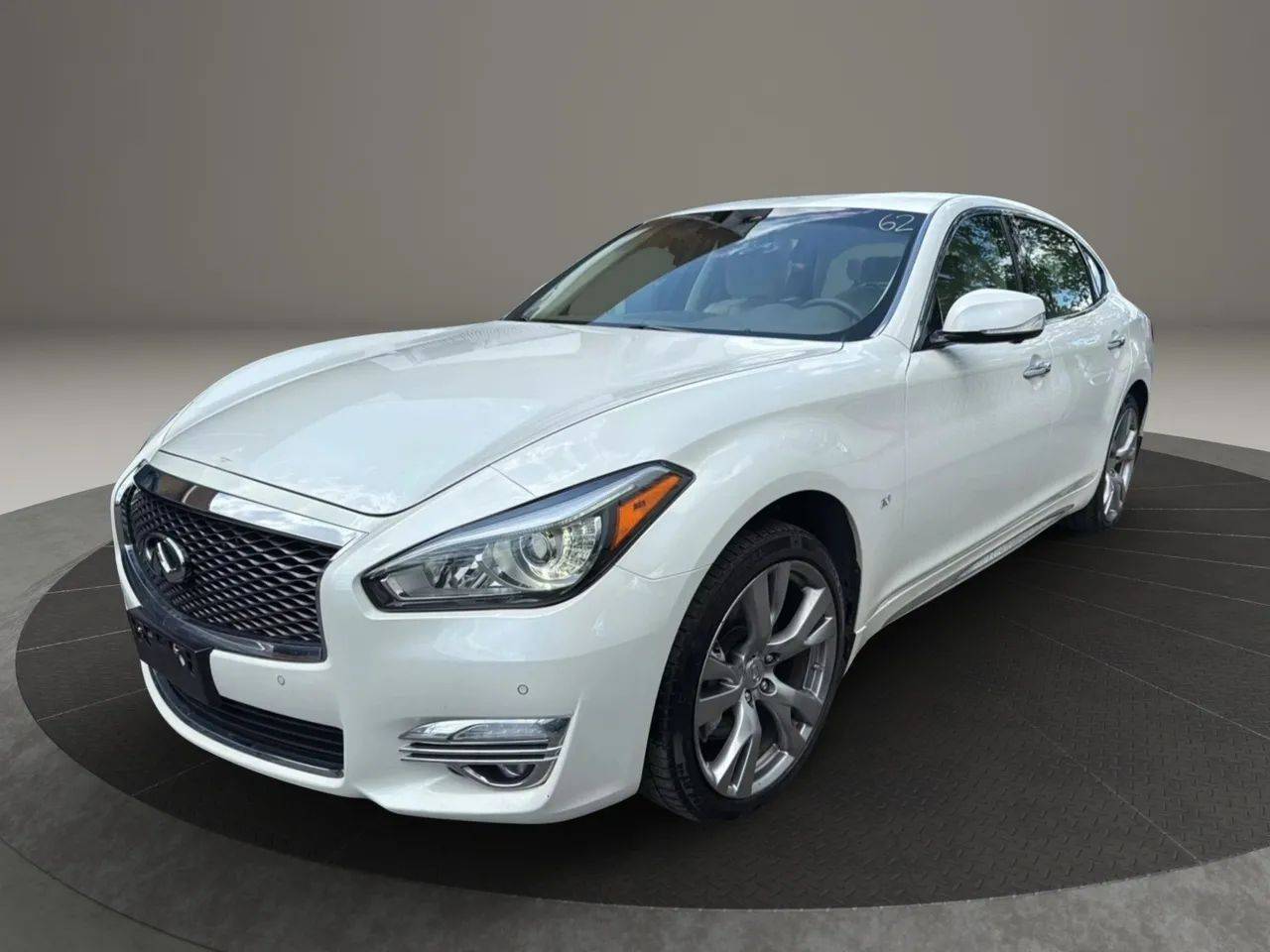 2016 INFINITI Q70L 3.7x — Sedan — 118,628 mi — Garfield, NJ