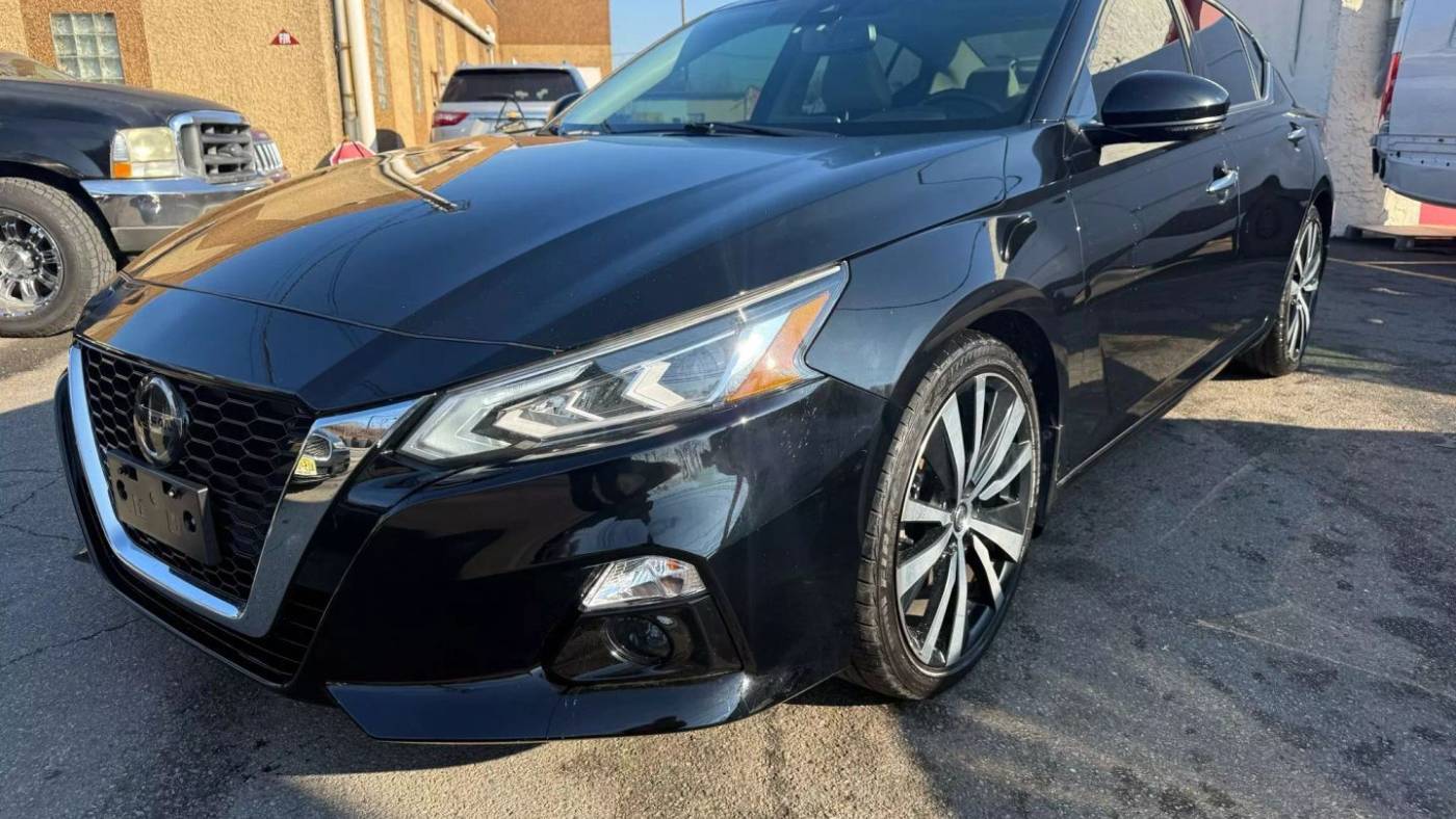 2020 Nissan Altima Platinum — Sedan — 129,356 mi — Garfield, NJ