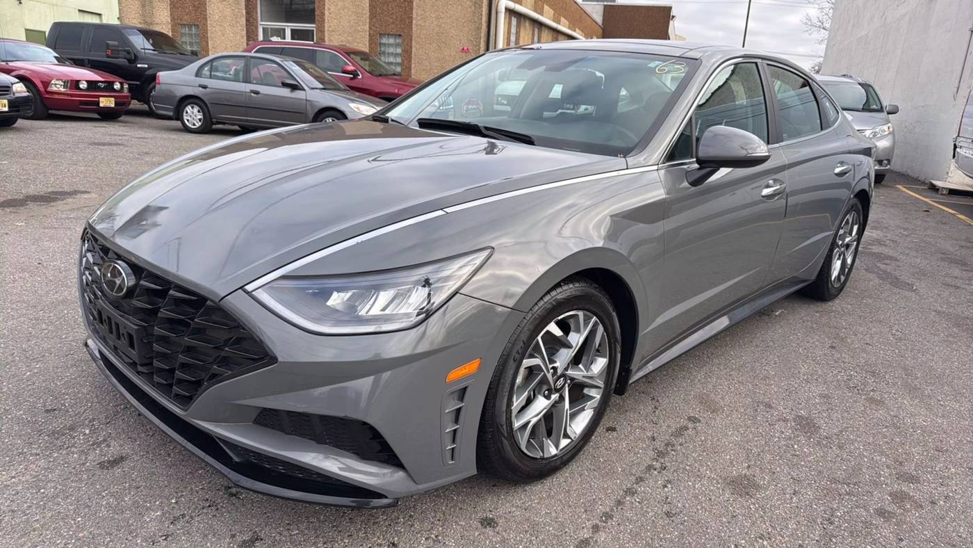 2022 Hyundai Sonata SEL — Sedan — 106,422 mi — Garfield, NJ
