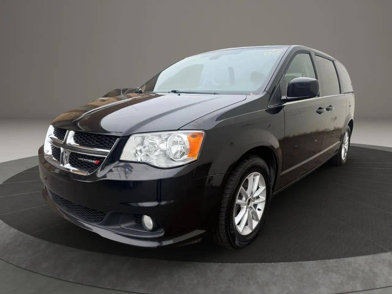 2019 Dodge Grand Caravan SXT — Minivan — 99,299 mi — Garfield, NJ