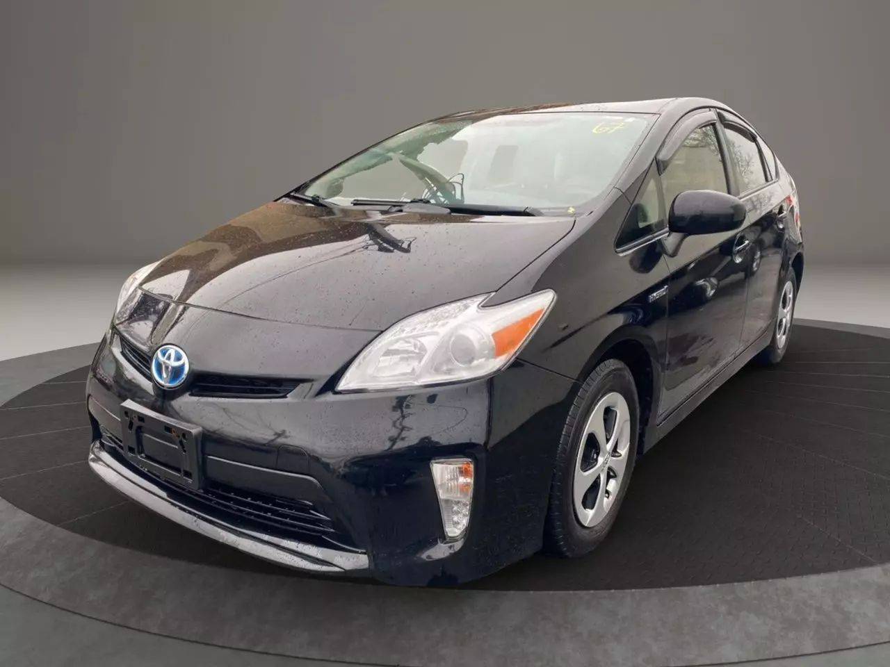 2014 Toyota Prius One — Sedan — 129,939 mi — Garfield, NJ