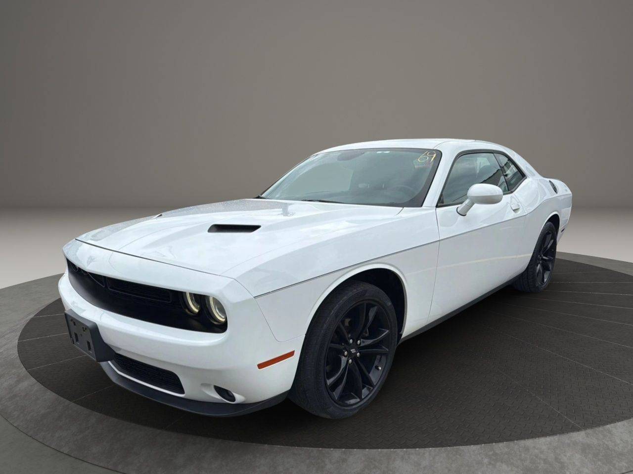 2018 Dodge Challenger SXT — Coupe — 116,567 mi — Garfield, NJ