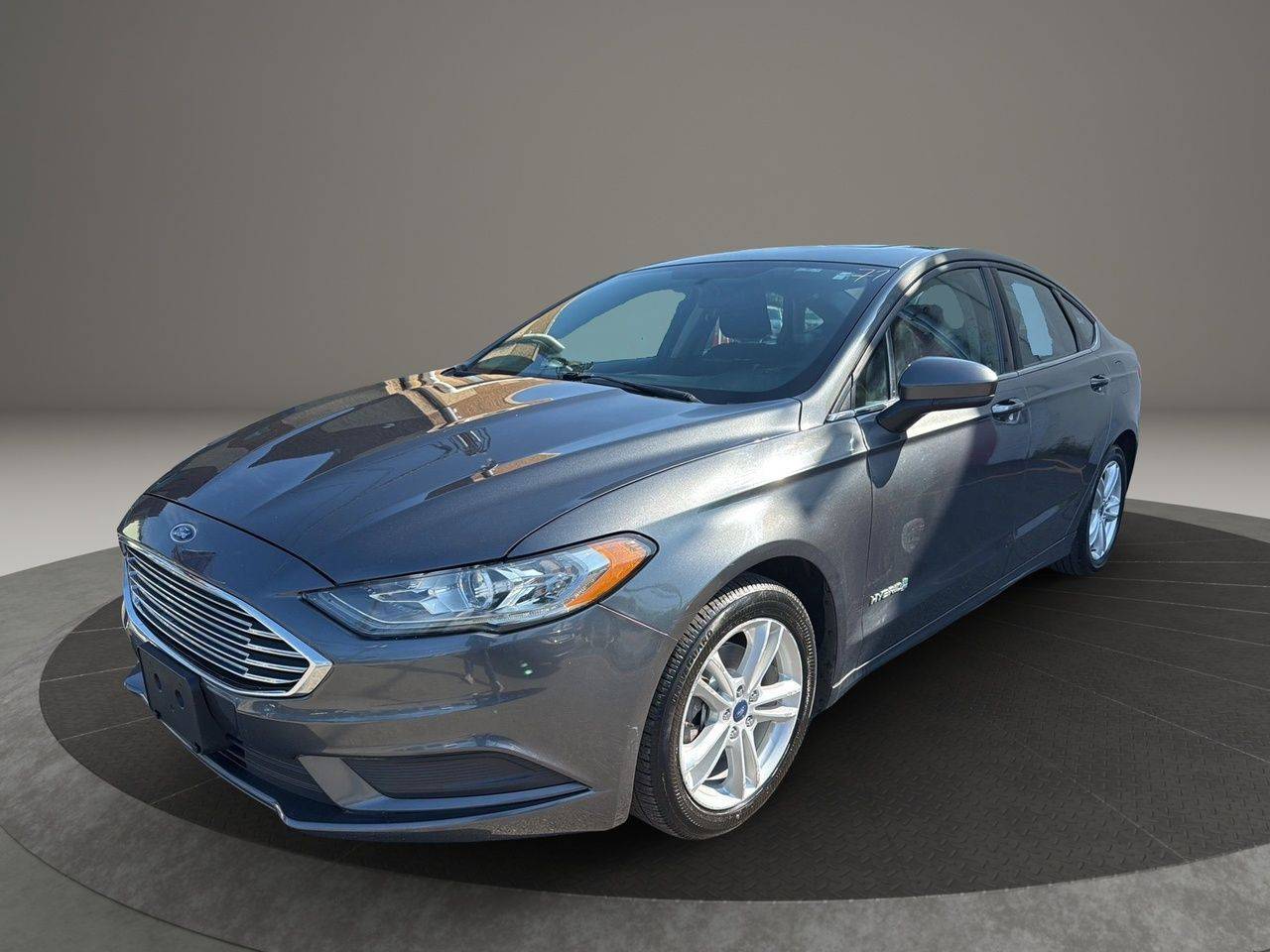 2018 Ford Fusion Hybrid SE — Sedan — 107,484 mi — Garfield, NJ