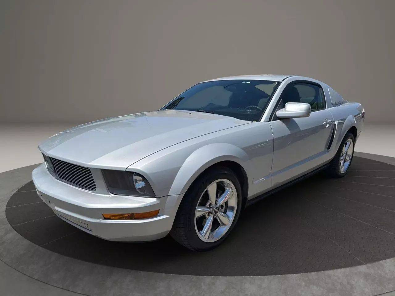 2008 Ford Mustang Deluxe — Coupe — 76,498 mi — Garfield, NJ