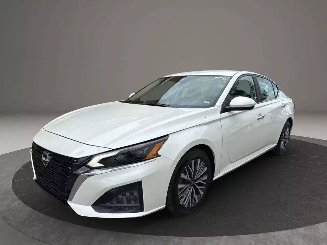 2023 Nissan Altima SV — Sedan — 36,348 mi — Garfield, NJ