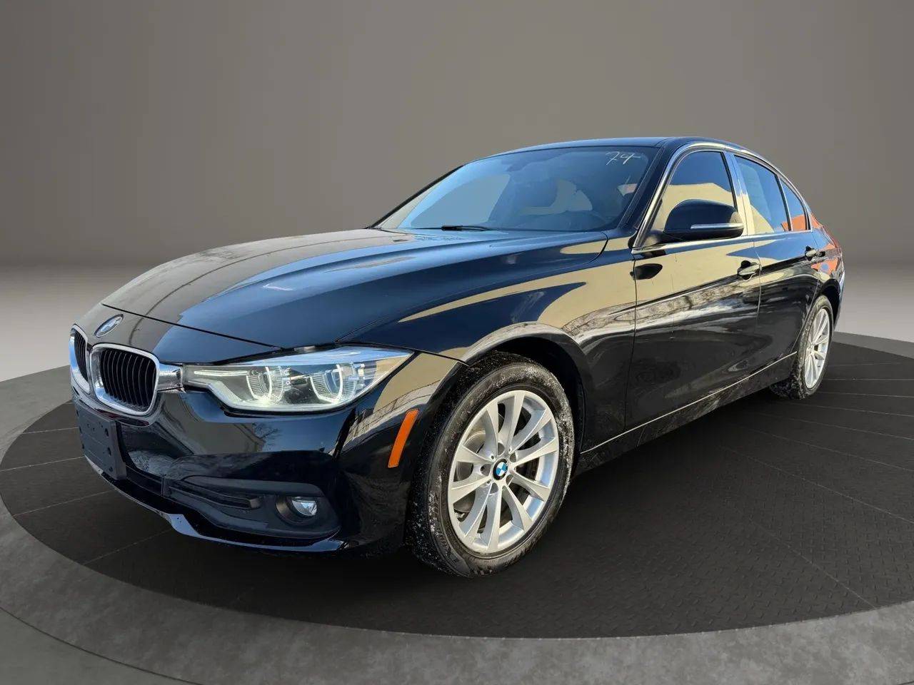 2018 BMW 3 Series 320i