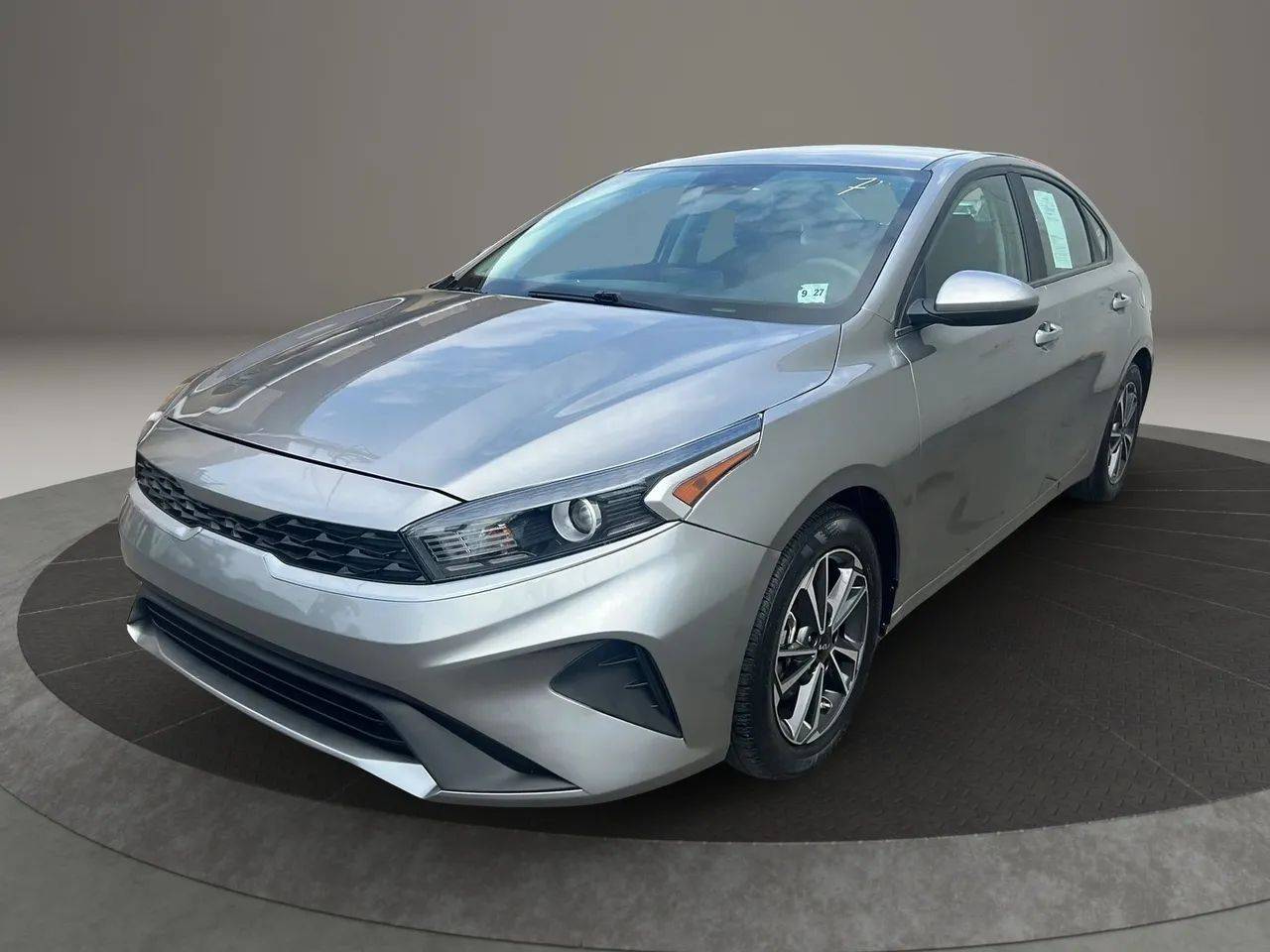 2023 Kia Forte LXS — Sedan — 35,497 mi — Garfield, NJ