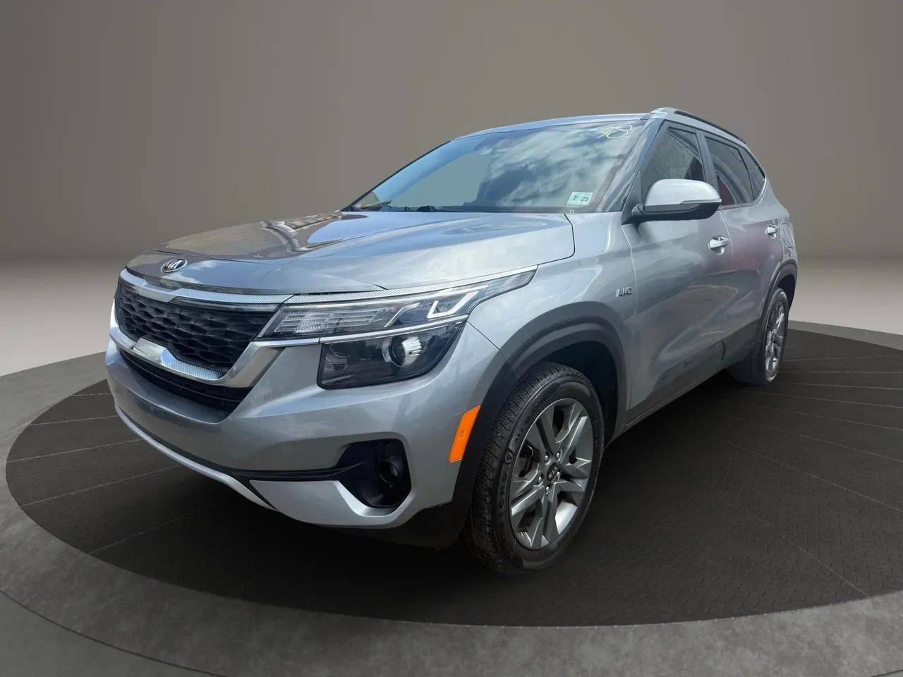 2021 Kia Seltos S — SUV — 100,317 mi — Garfield, NJ