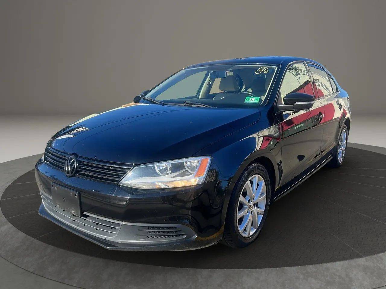2012 Volkswagen Jetta SE — Sedan — 121,866 mi — Garfield, NJ
