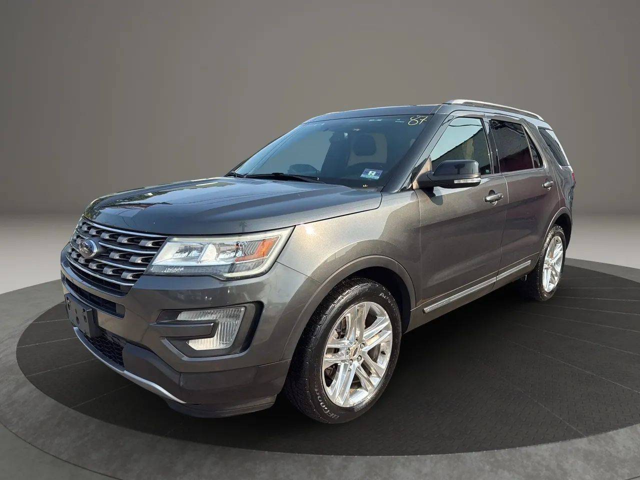 2017 Ford Explorer XLT — SUV — 117,341 mi — Garfield, NJ