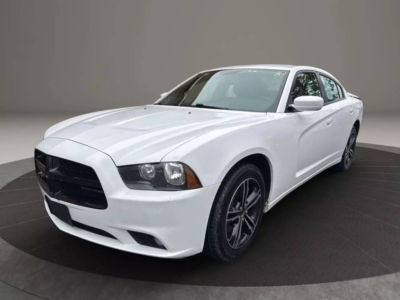 2014 Dodge Charger SXT Plus — Sedan — 124,266 mi — Garfield, NJ