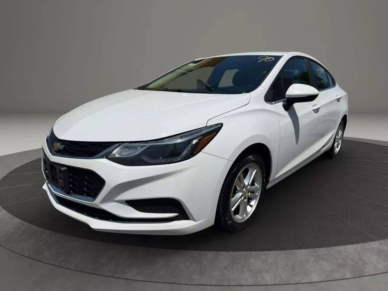 2017 Chevrolet Cruze LT — Sedan — 143,199 mi — Garfield, NJ