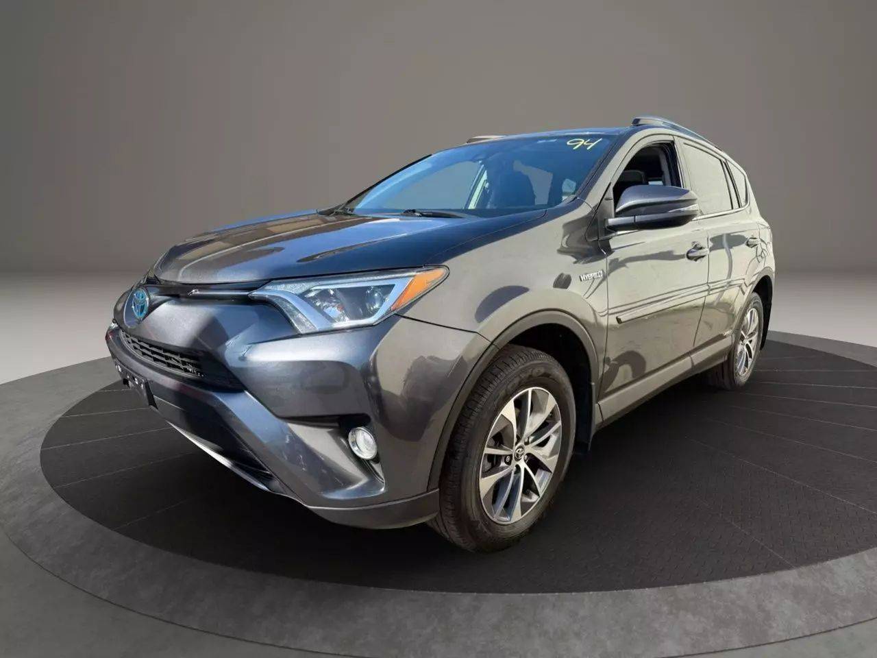 2018 Toyota RAV4 Hybrid XLE — SUV — 105,692 mi — Garfield, NJ