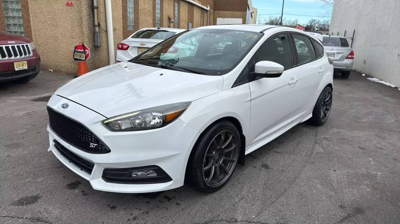 2015 Ford Focus ST — Hatchback — 108,393 mi — Garfield, NJ