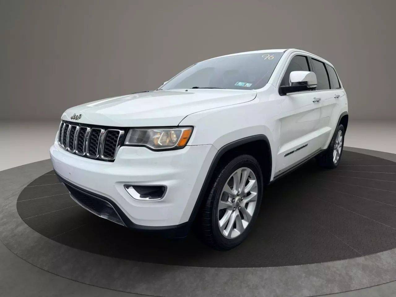 2017 Jeep Grand Cherokee Limited — SUV — 117,429 mi — Garfield, NJ