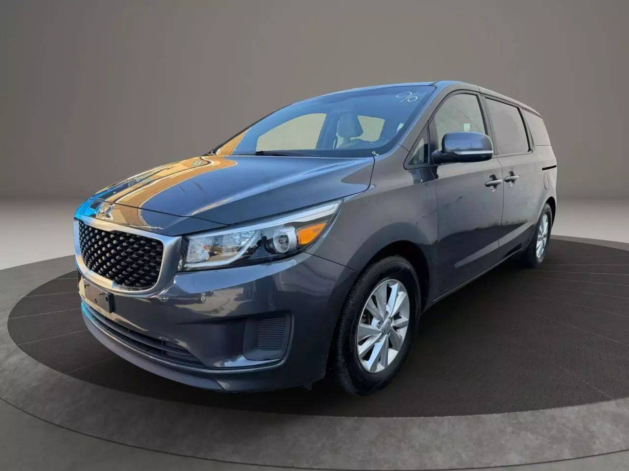 2018 Kia Sedona LX — Minivan — 71,190 mi — Garfield, NJ