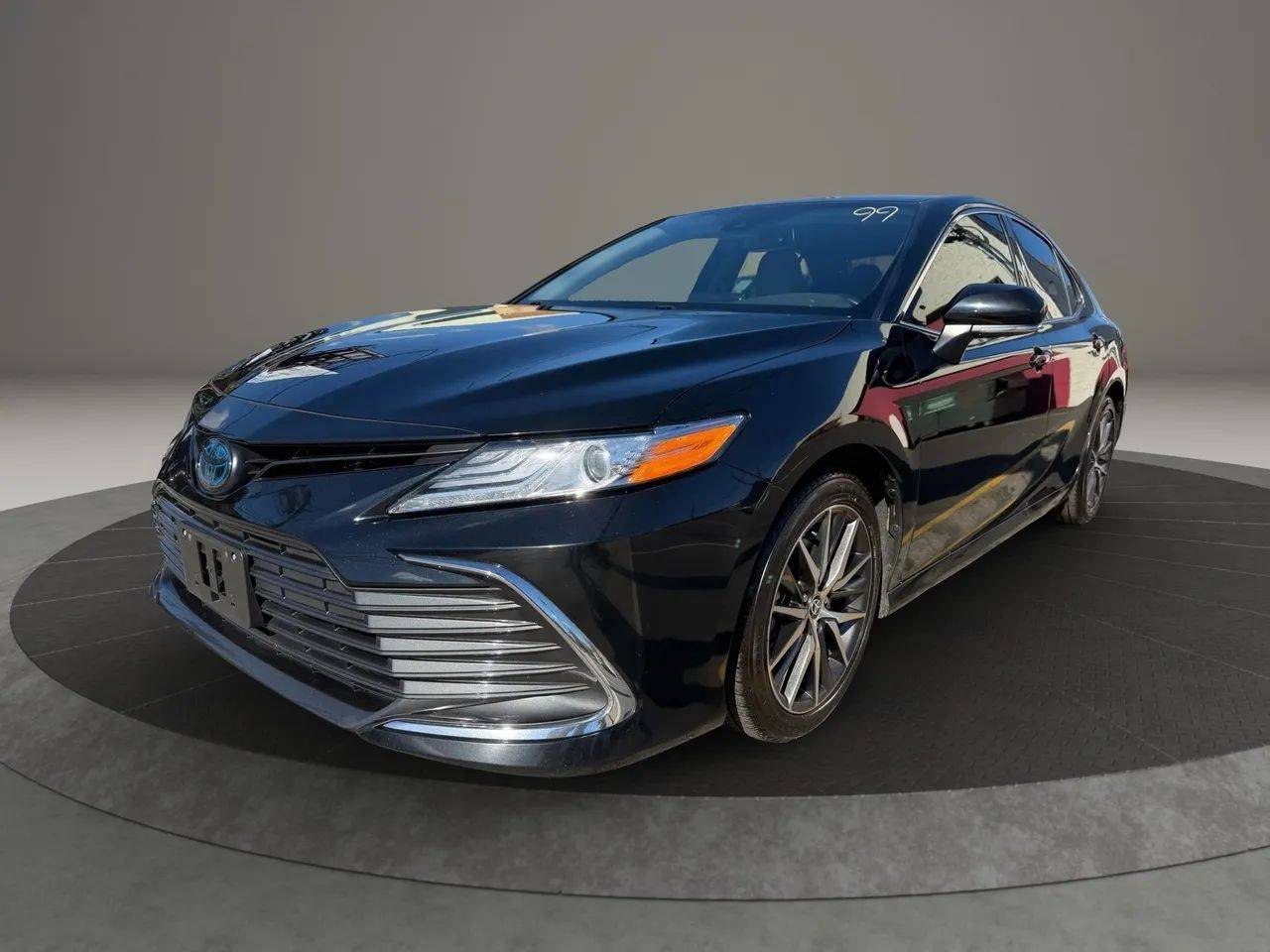 2023 Toyota Camry Hybrid XLE — Sedan — 109,367 mi — Garfield, NJ