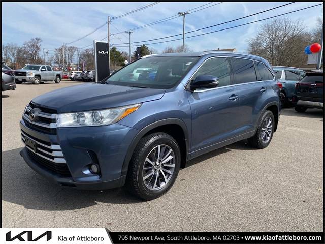 2017 Toyota Highlander XLE — SUV — 92,477 mi — South Attleboro, MA