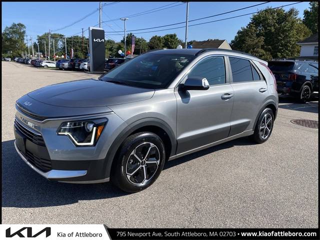 2024 Kia Niro Hybrid EX — SUV — 10,640 mi — South Attleboro, MA