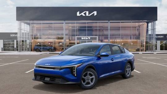 2025 Kia K4 LXS — Sedan — 10,320 mi — South Attleboro, MA
