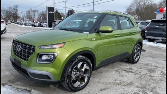 2024 Hyundai Venue SEL — SUV — 1,745 mi — South Attleboro, MA