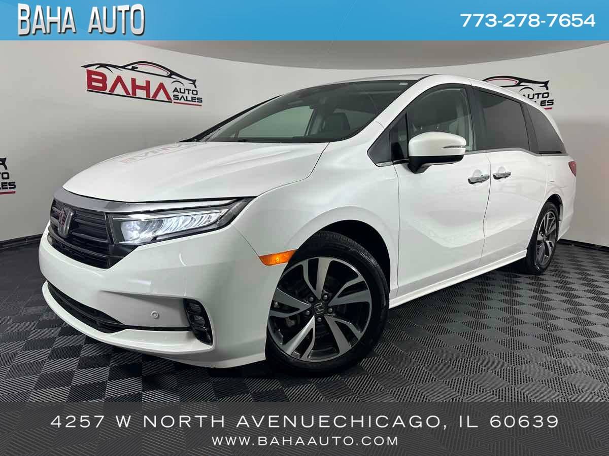 2024 Honda Odyssey Touring — Minivan — 12,169 mi — Chicago, IL