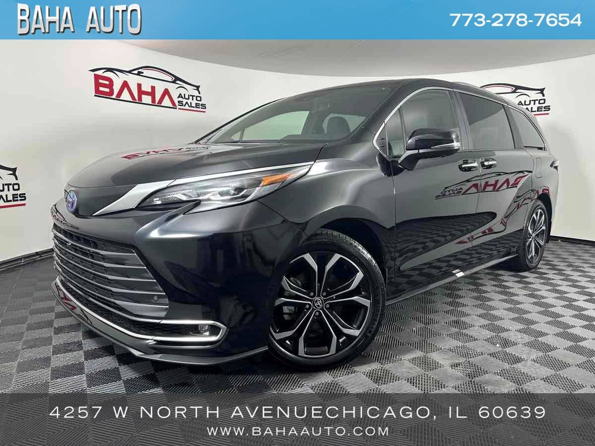 2025 Toyota Sienna Platinum — Minivan — 3,658 mi — Chicago, IL