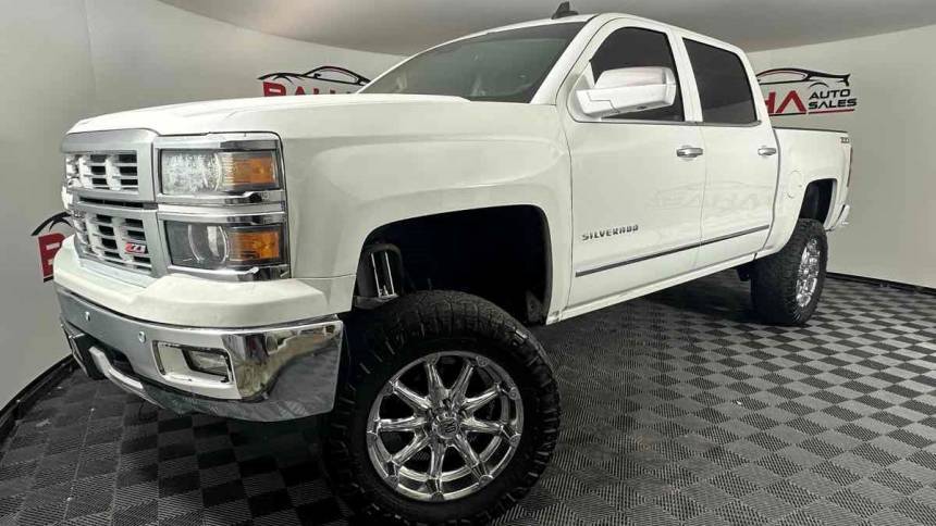2015 Chevrolet Silverado 1500 LTZ — Pickup Truck — 160,894 mi — Chicago, IL