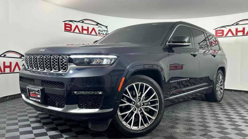2023 Jeep Grand Cherokee Summit Reserve — SUV — 28,028 mi — Chicago, IL