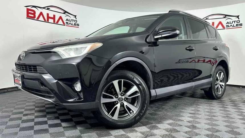 2017 Toyota RAV4 XLE — SUV — 95,312 mi — Chicago, IL