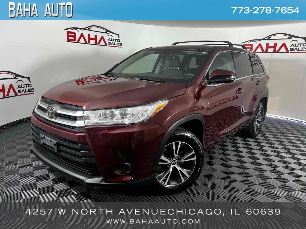 2017 Toyota Highlander LE V6 — SUV — 82,458 mi — Chicago, IL