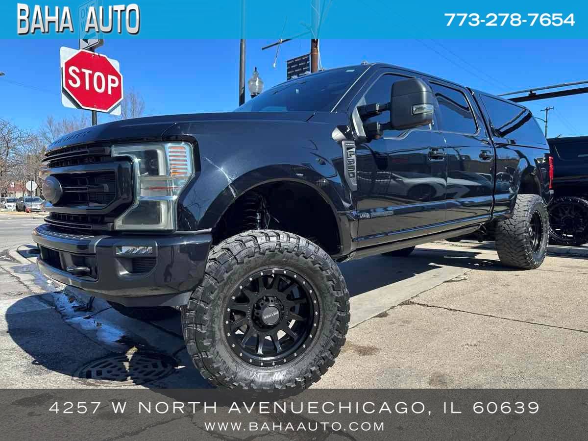 2022 Ford Super Duty F-350 Platinum — Pickup Truck — 40,025 mi — Chicago, IL