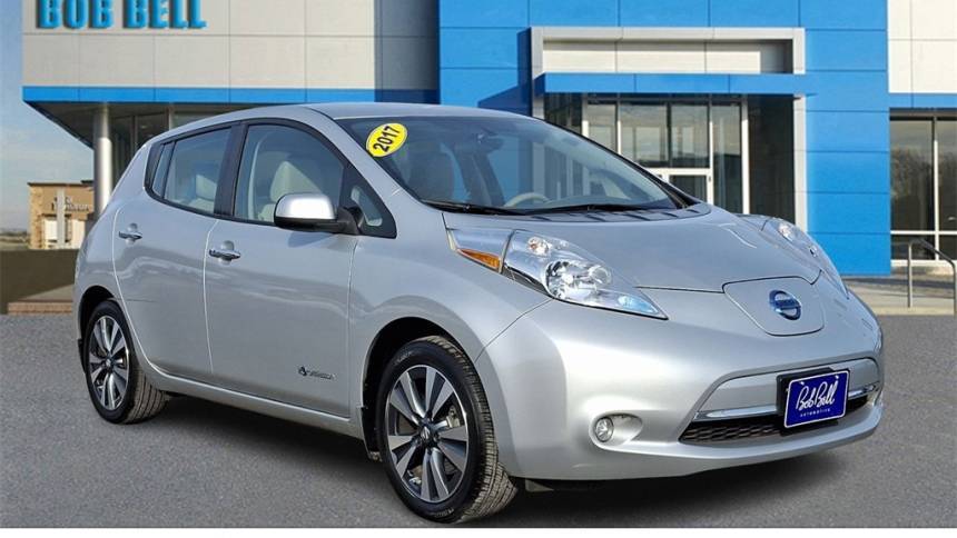 2017 Nissan LEAF SV — Hatchback — 13,904 mi — Baltimore, MD