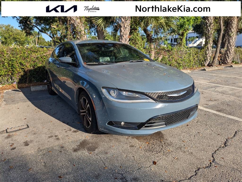 2015 Chrysler 200 S — Sedan — 143,500 mi — Palm Beach Gardens, FL
