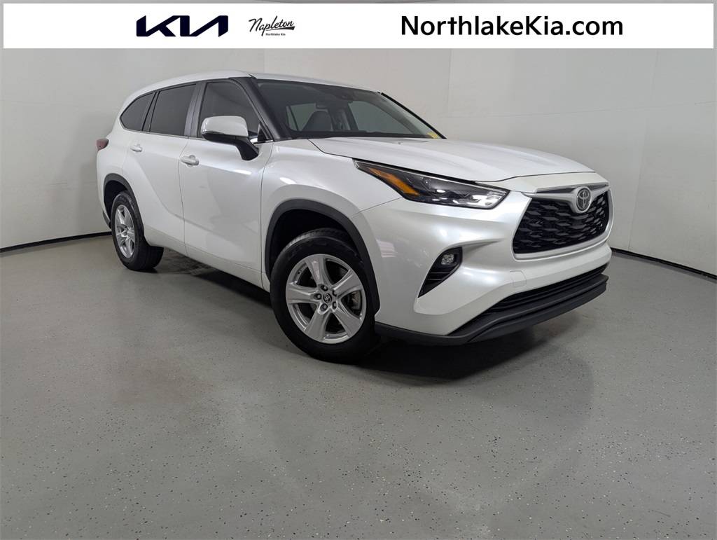 2023 Toyota Highlander LE — SUV — 22,457 mi — Palm Beach Gardens, FL