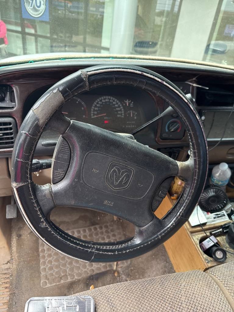 1999 Dodge Ram 1500 Base — Pickup Truck — 174,183 mi — Palm Beach Gardens, FL