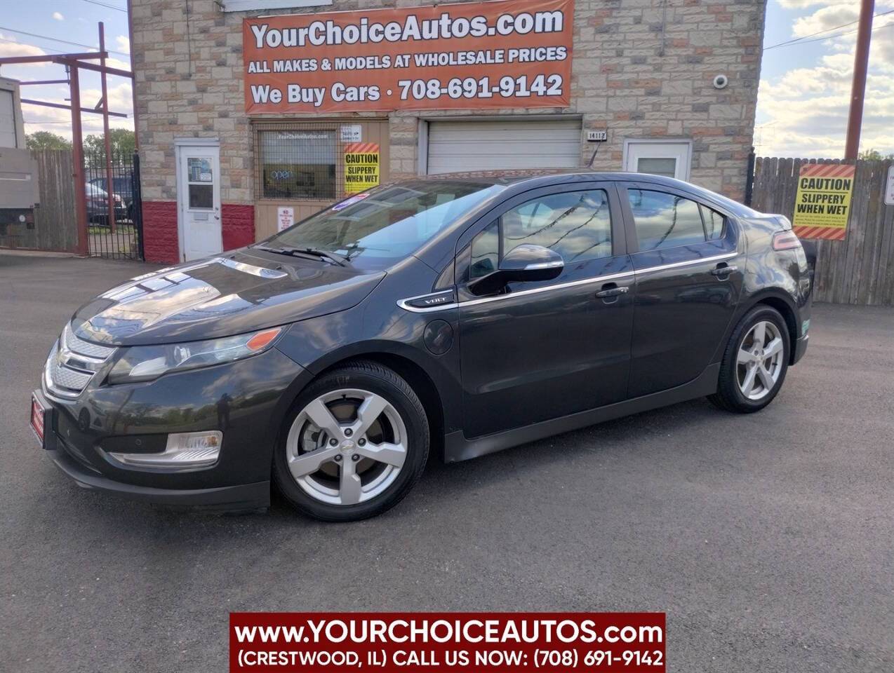 2014 Chevrolet Volt Base — Sedan — 76,584 mi — Crestwood, IL