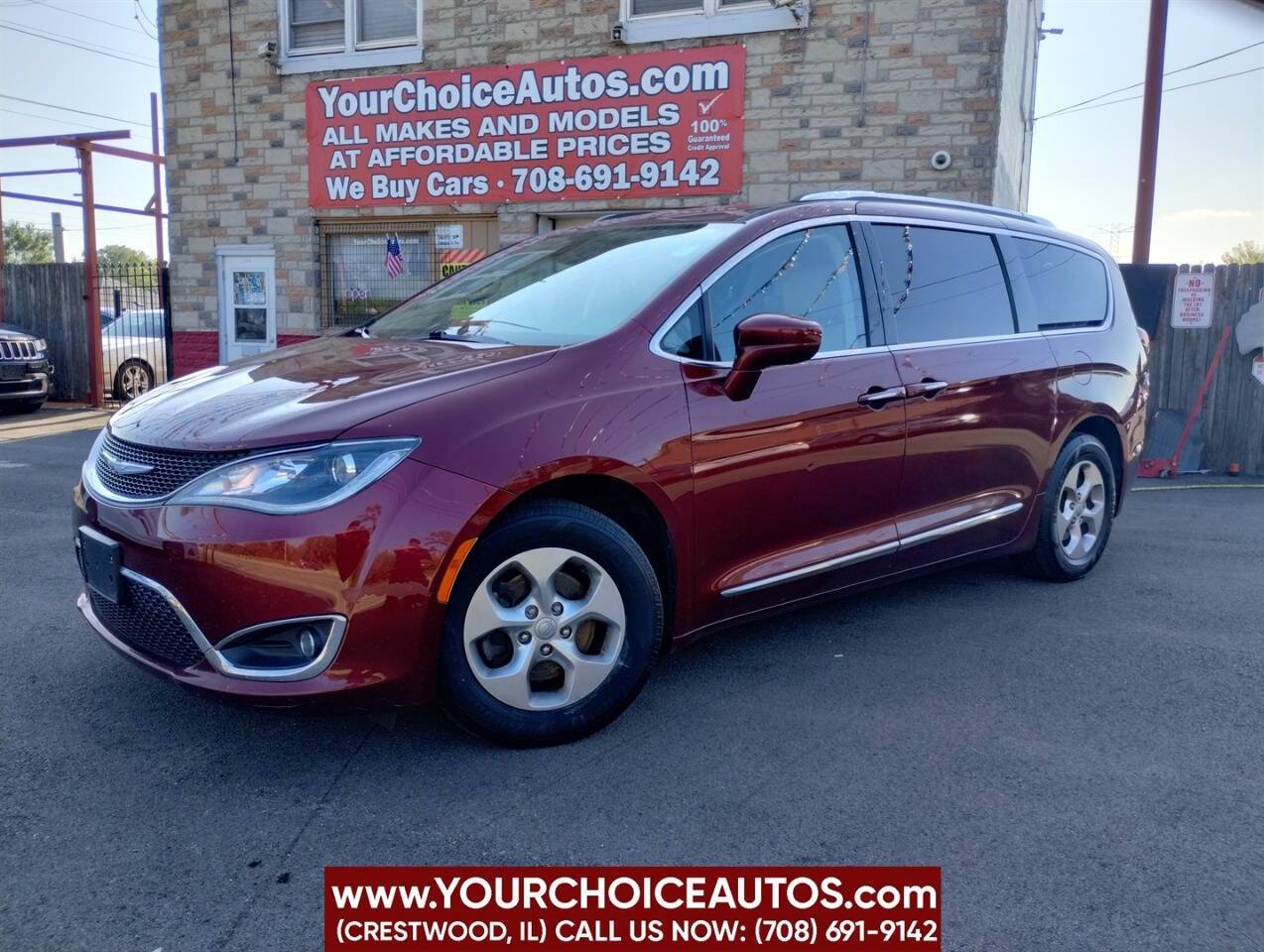2017 Chrysler Pacifica Touring L Plus — Minivan — 187,702 mi — Crestwood, IL