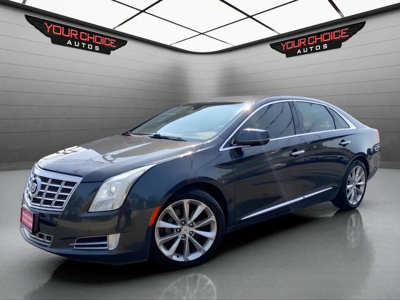 2013 Cadillac XTS Premium — Sedan — 121,078 mi — Crestwood, IL