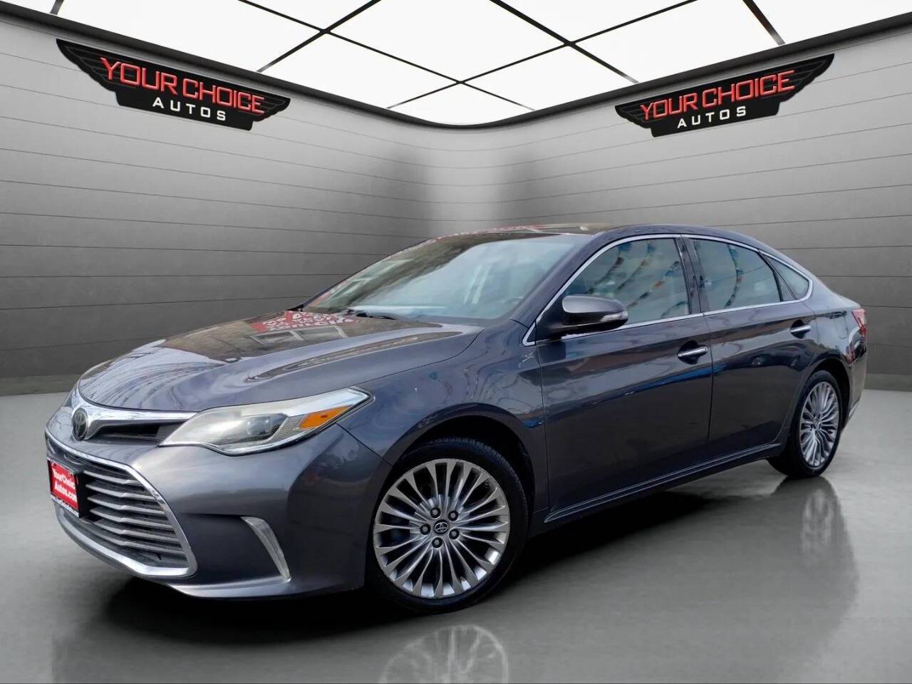 2018 Toyota Avalon Limited — Sedan — 175,147 mi — Crestwood, IL