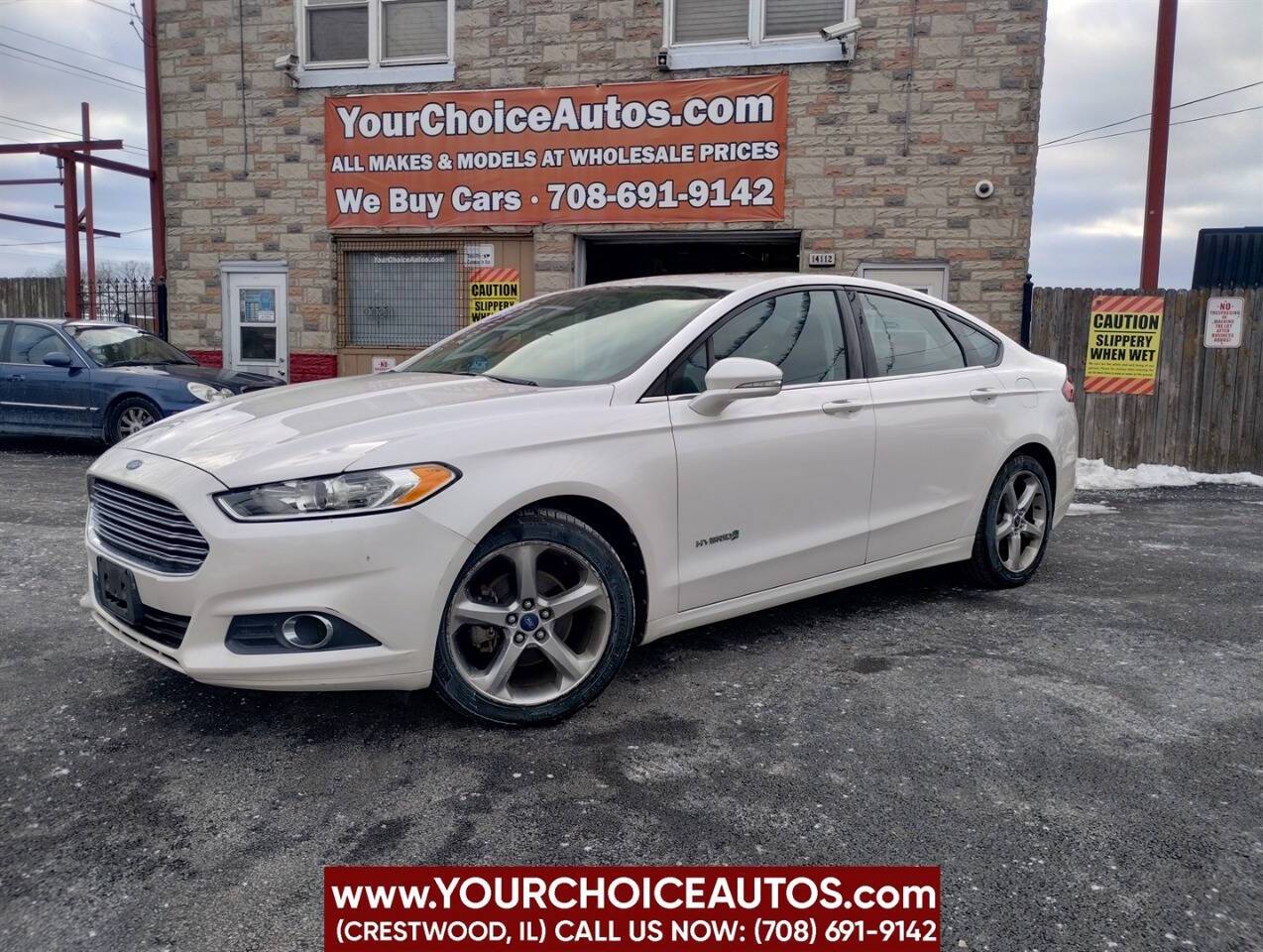 2013 Ford Fusion Hybrid SE — Sedan — 144,041 mi — Crestwood, IL