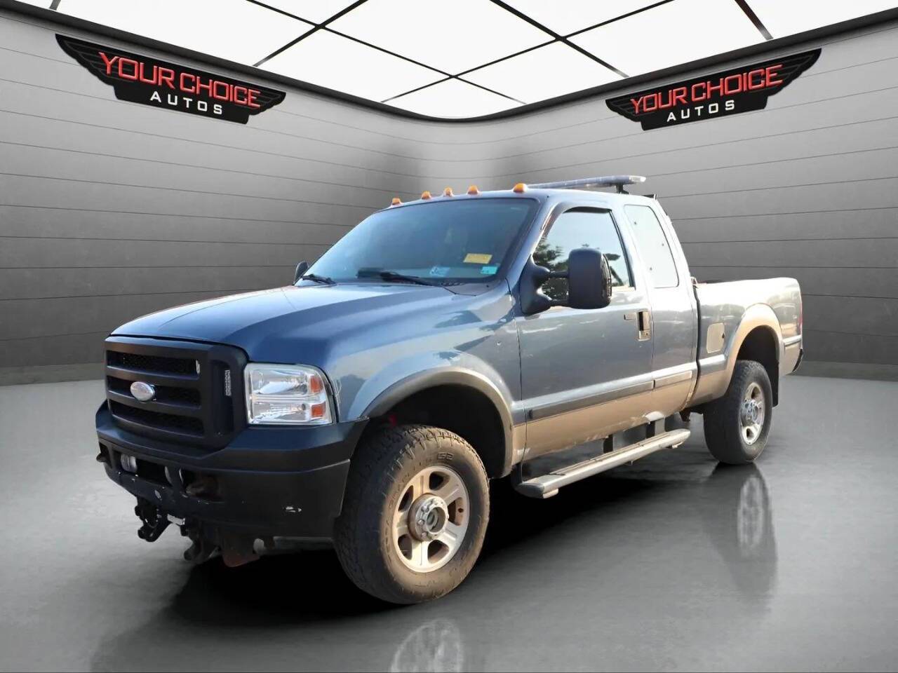 2006 Ford Super Duty F-350 Lariat — Pickup Truck — 127,045 mi — Waukegan, IL